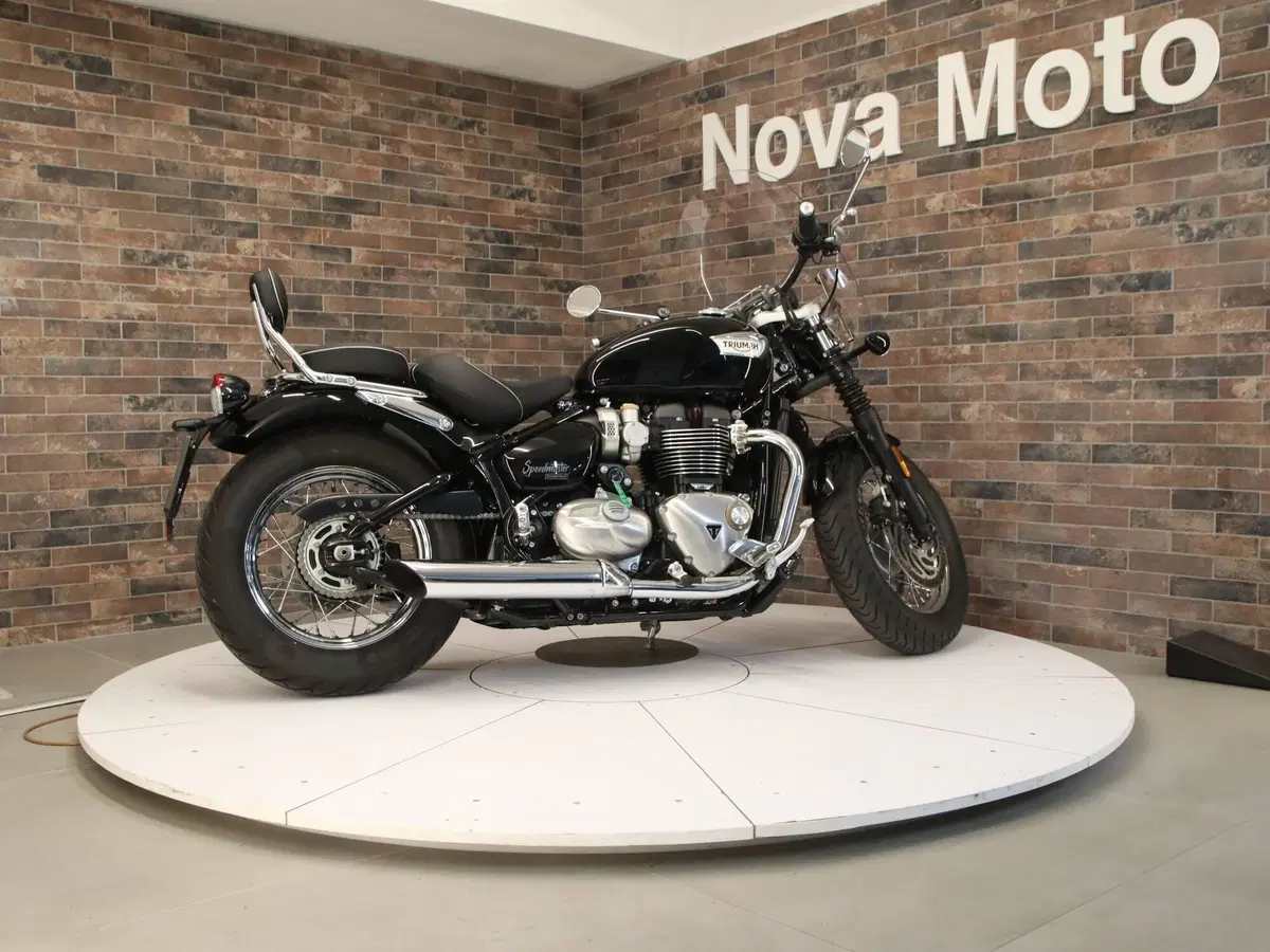 Triumph Bonneville T100 (2026) (8)