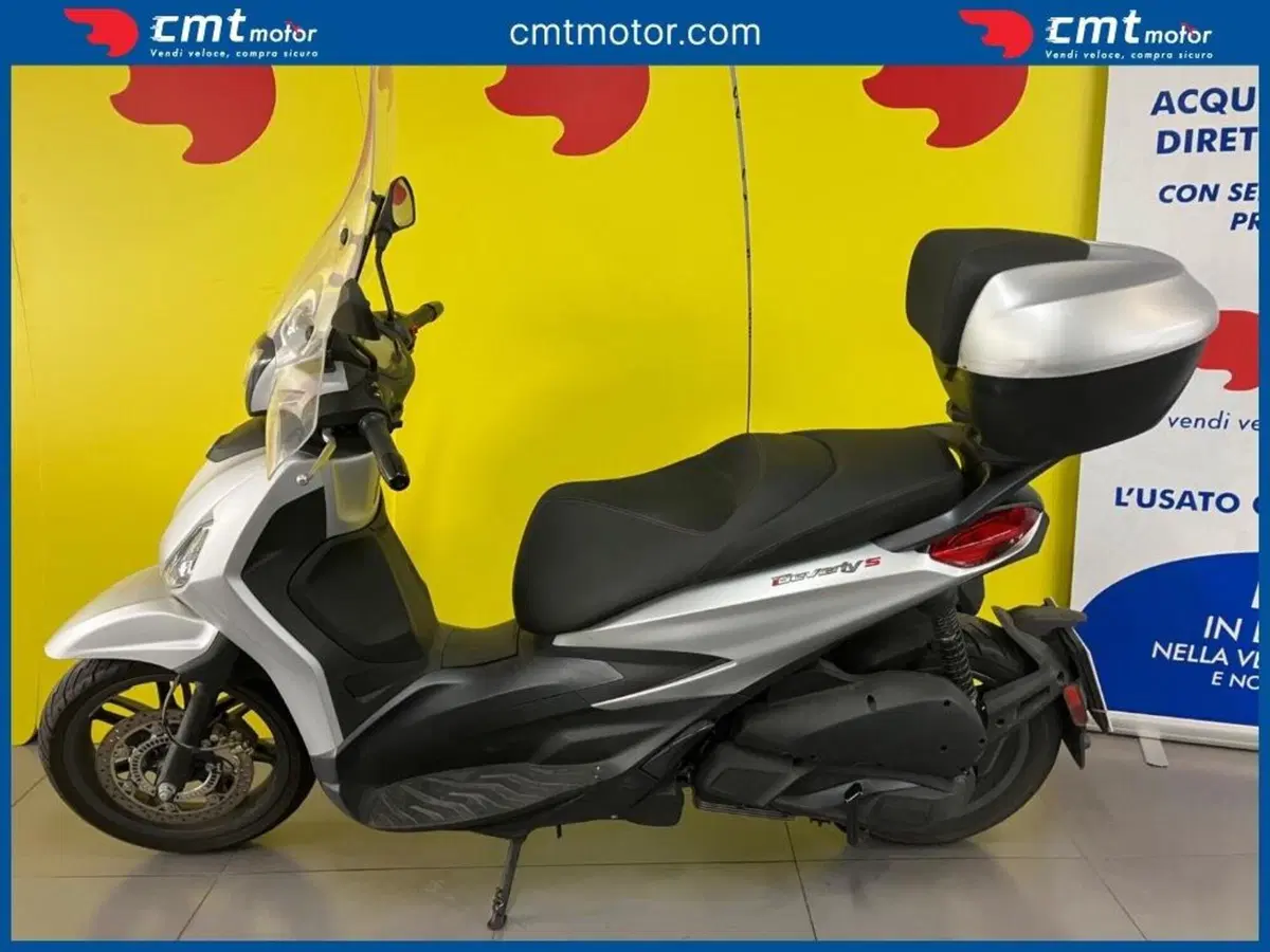 Piaggio Beverly 300 S (2021) (3)