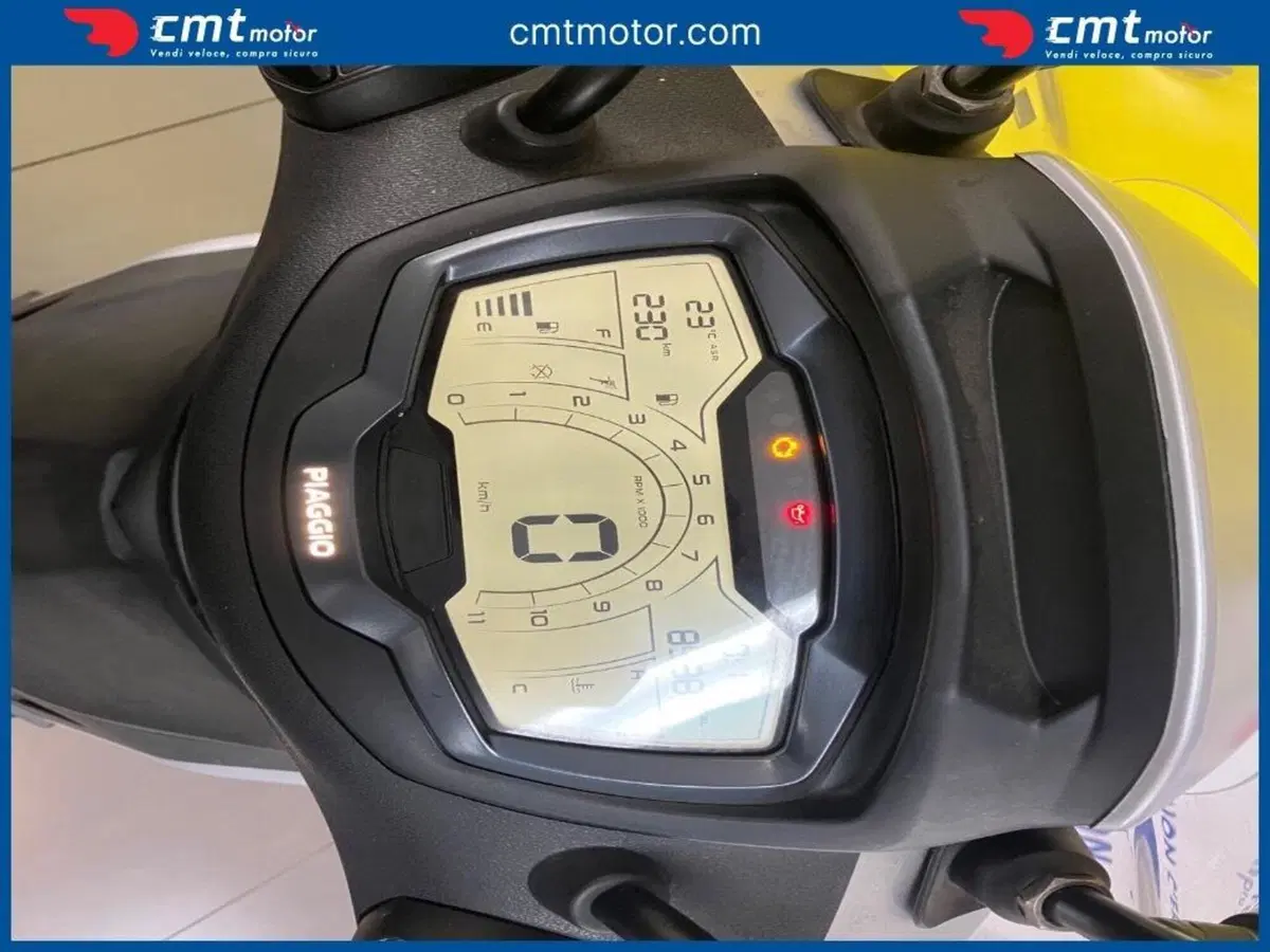 Piaggio Beverly 300 S (2021) (5)