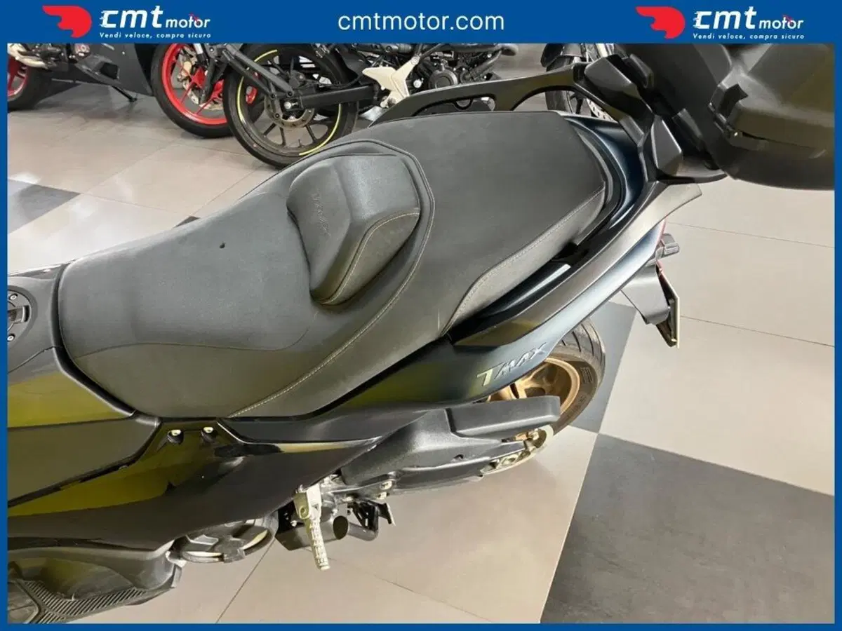 Yamaha T-Max 560 Tech Max (2022 - 24) (7)