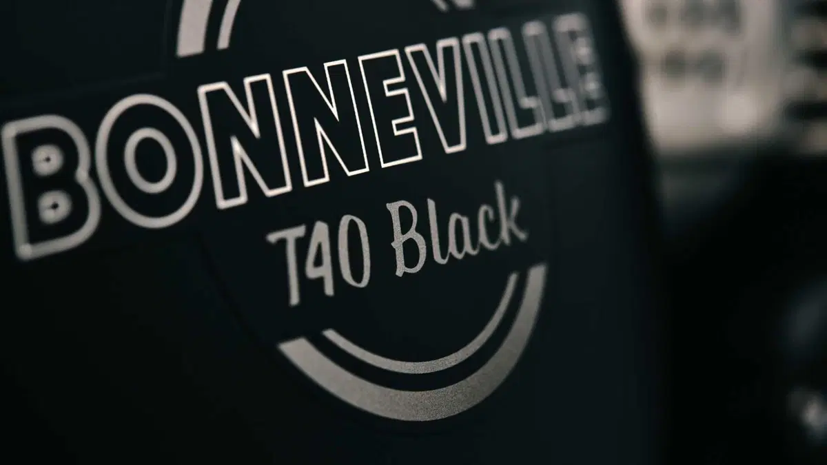 Triumph Bonneville T40 Bonneville T40 Black (2027) (12)