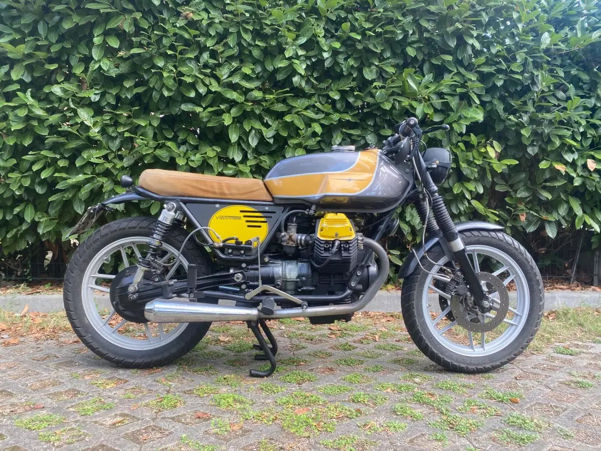Moto Guzzi V65 (5)
