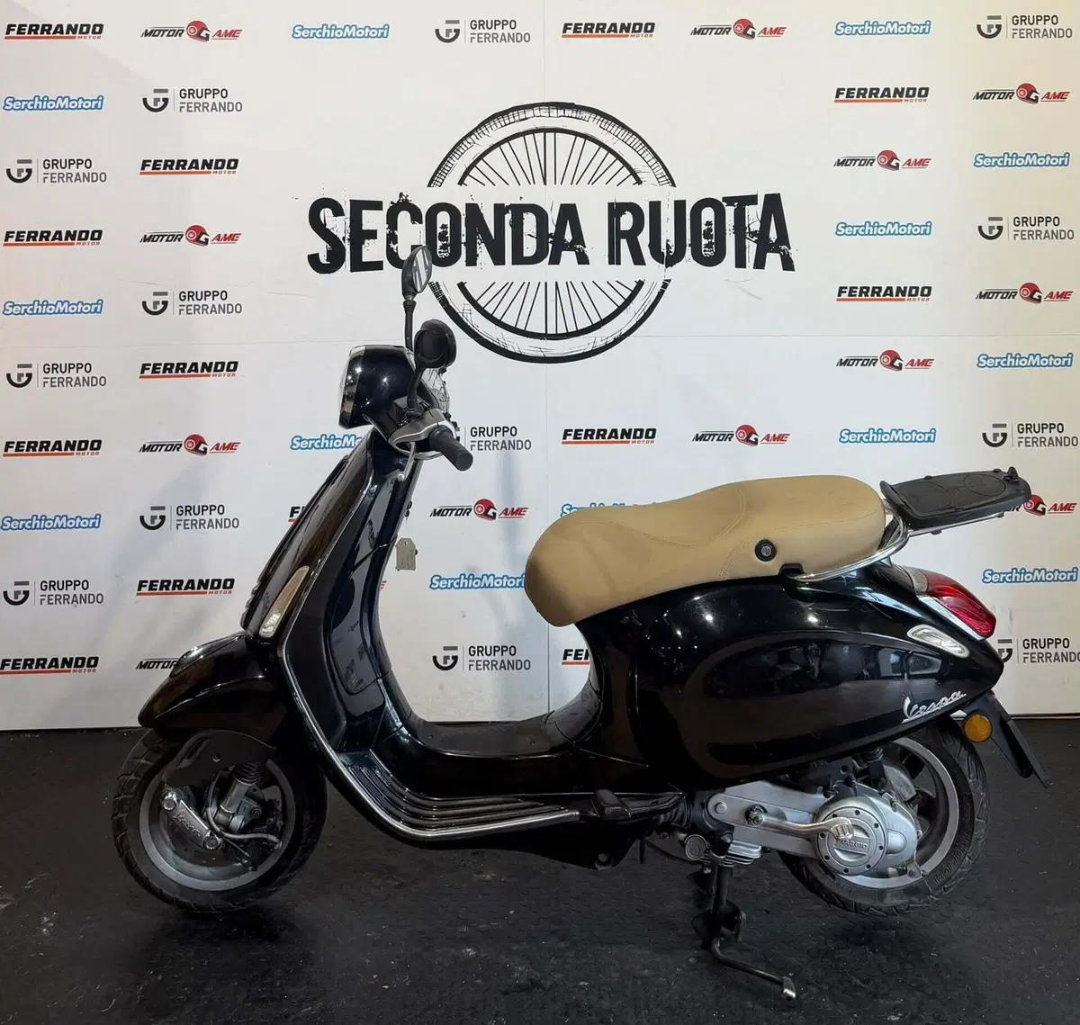 Vespa Primavera 50 4T (2014 - 17) (2)