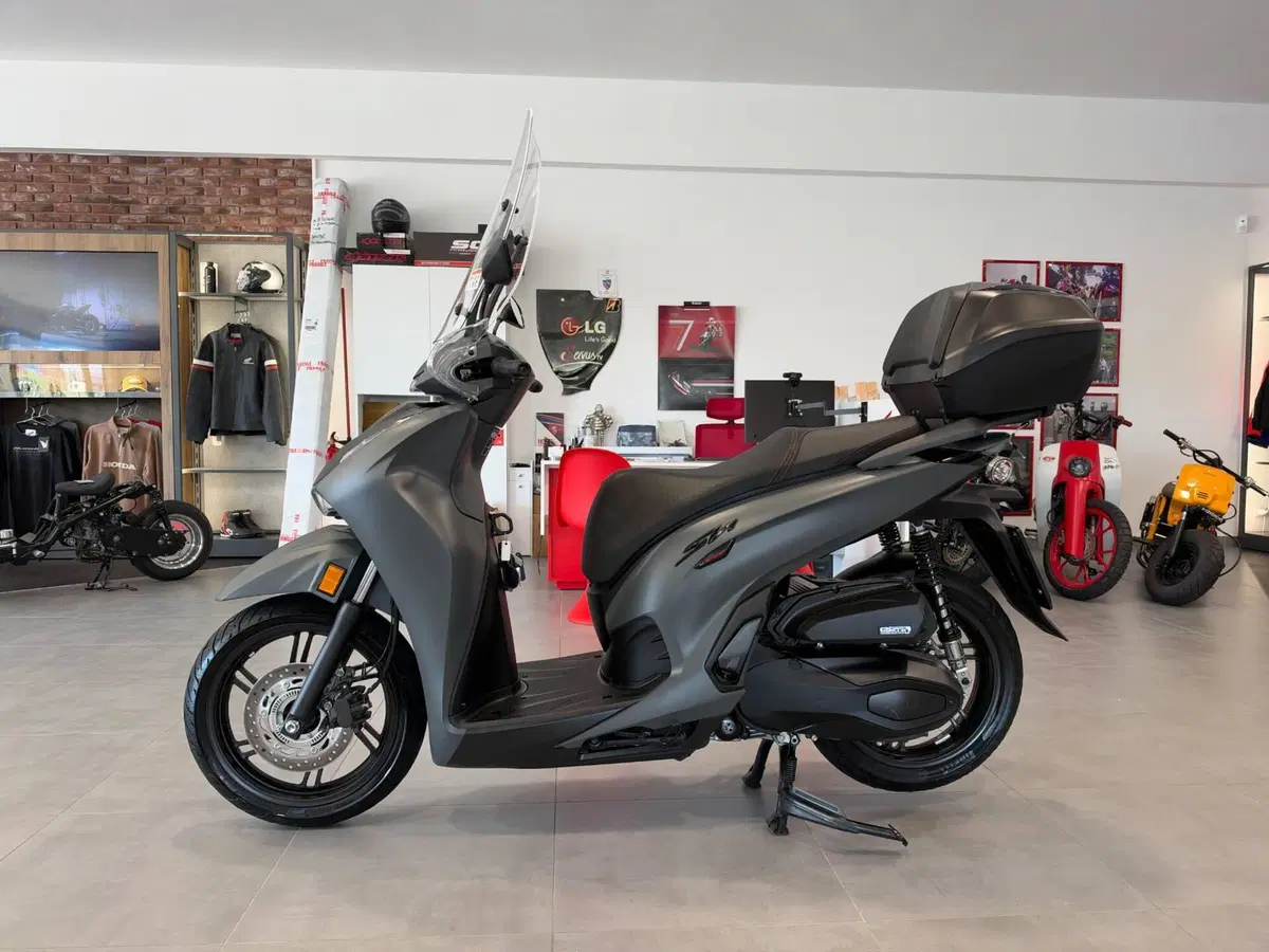 Honda SH 350i Sport (2025 - 26) (3)