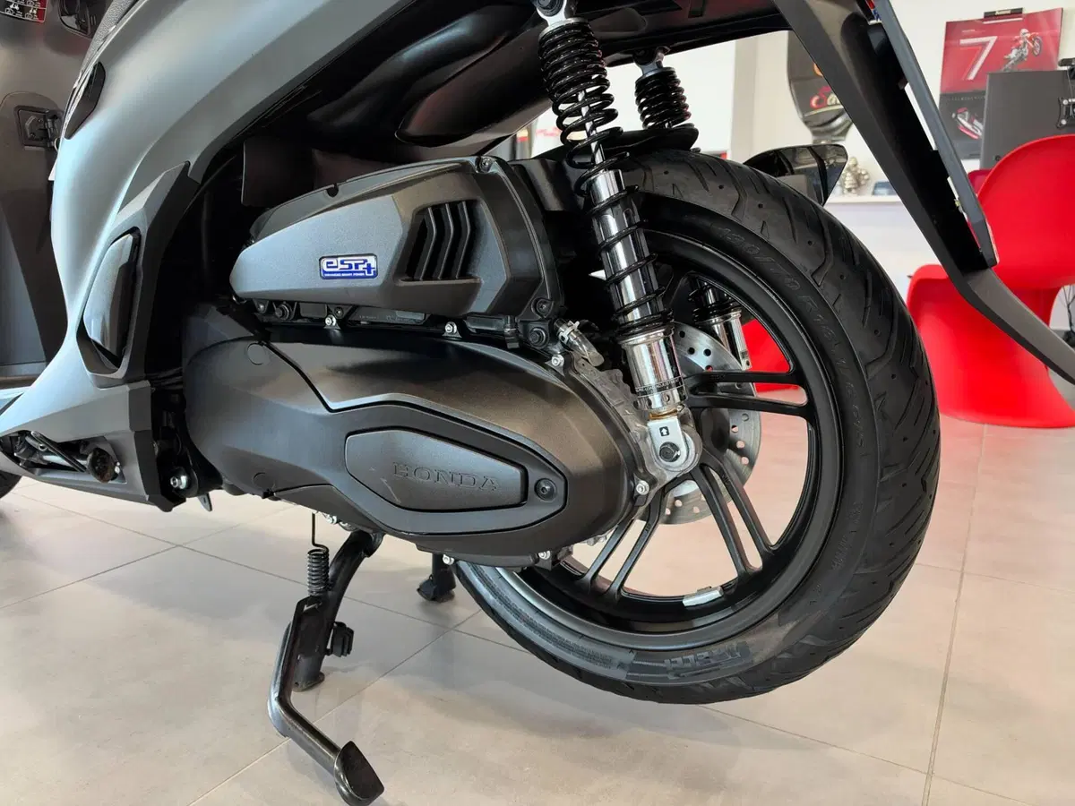 Honda SH 350i Sport (2025 - 26) (12)