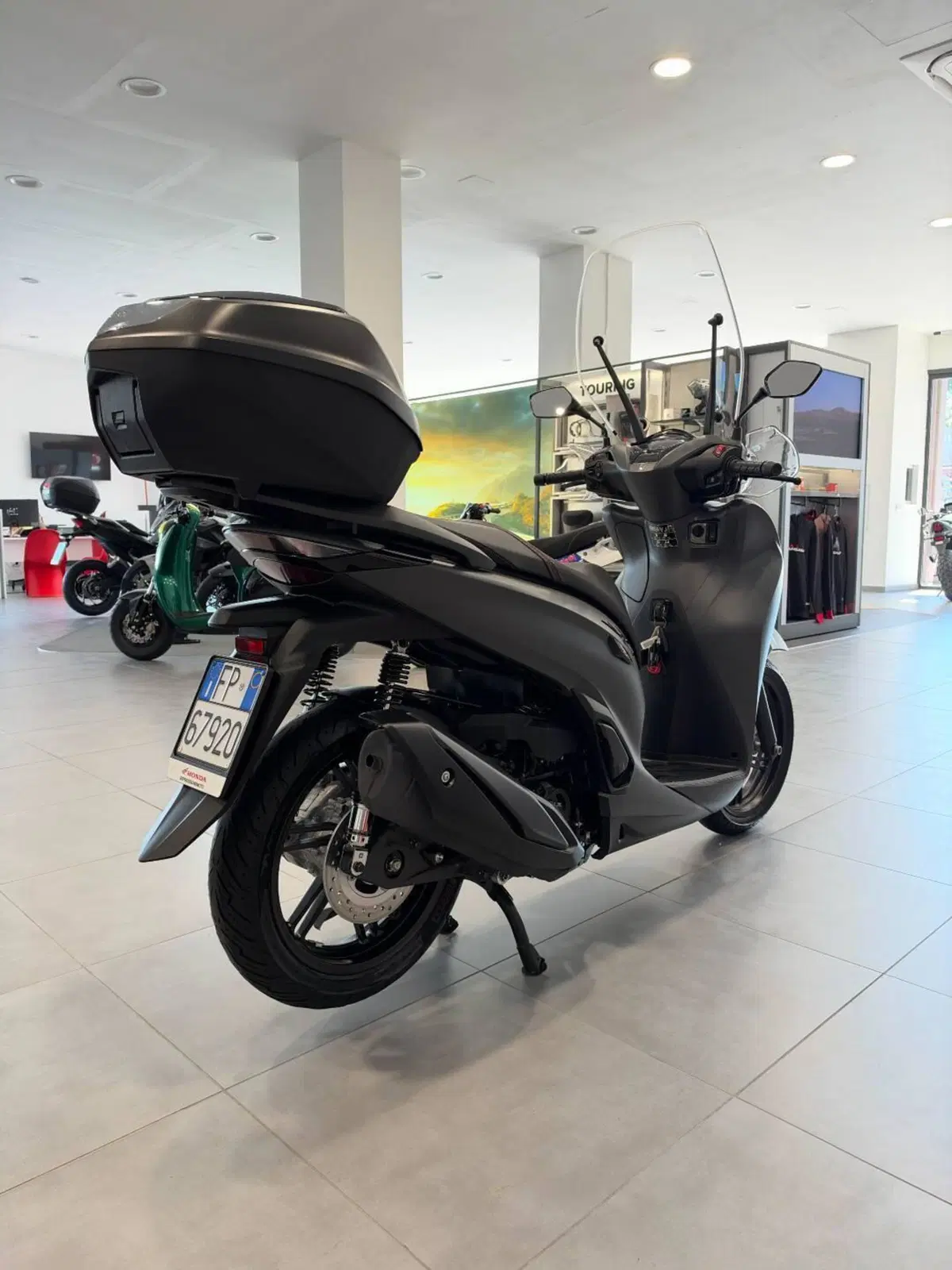 Honda SH 350i Sport (2025 - 26) (8)