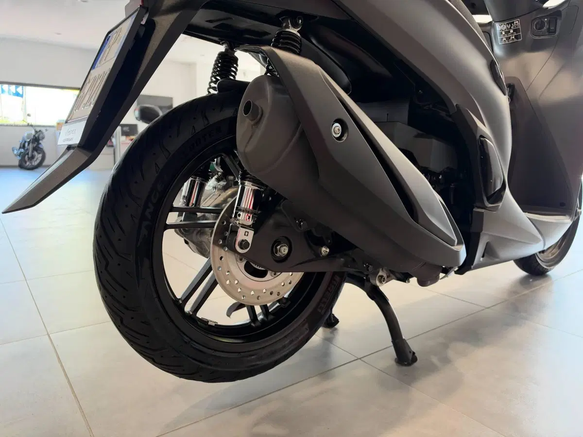 Honda SH 350i Sport (2025 - 26) (13)