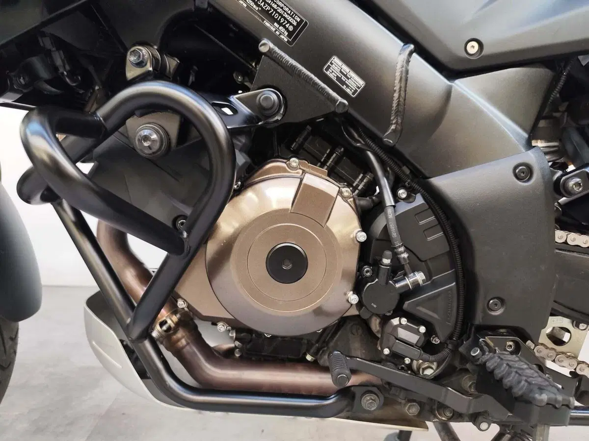 Suzuki V-Strom 1050DE (2023 - 24) (3)