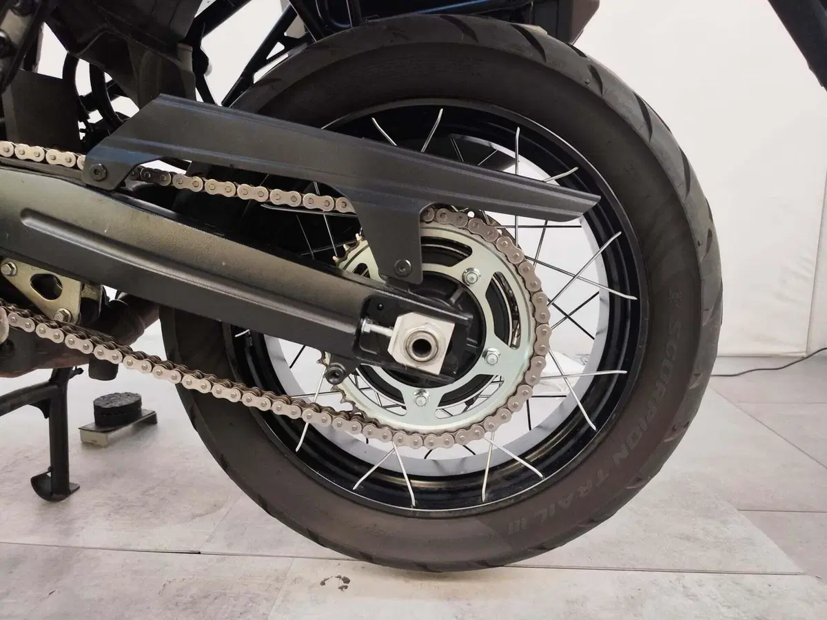 Suzuki V-Strom 1050DE (2023 - 24) (5)