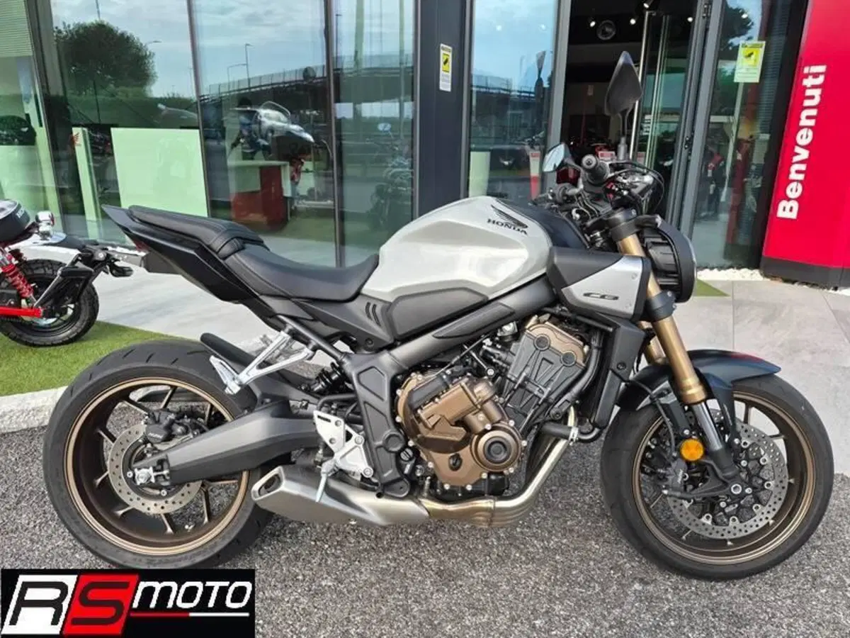 Honda CB 650 R E-Clutch (2024 - 26)
