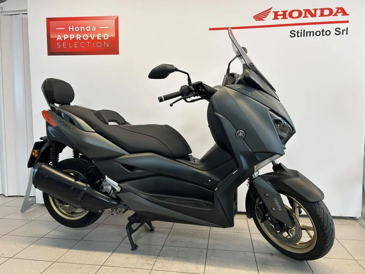 Yamaha X-Max 300 Tech Max (2021 - 24)