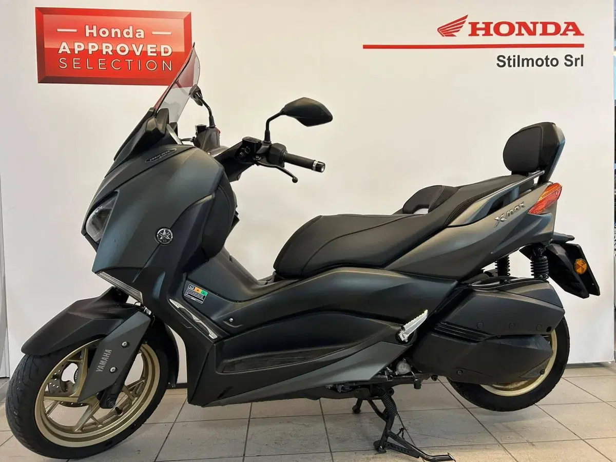 Yamaha X-Max 300 Tech Max (2021 - 24) (3)