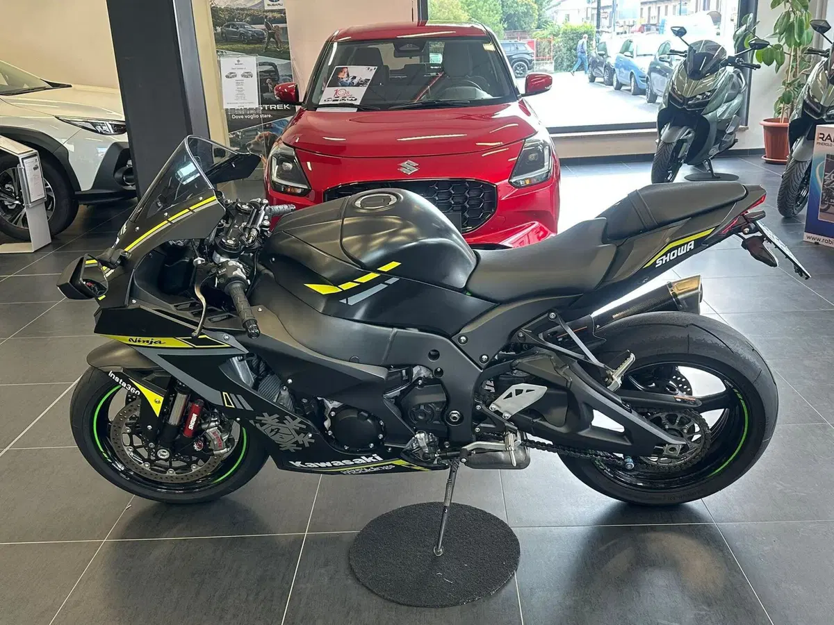 Kawasaki Ninja 1000 ZX-10R Performance (2021 - 24) (4)