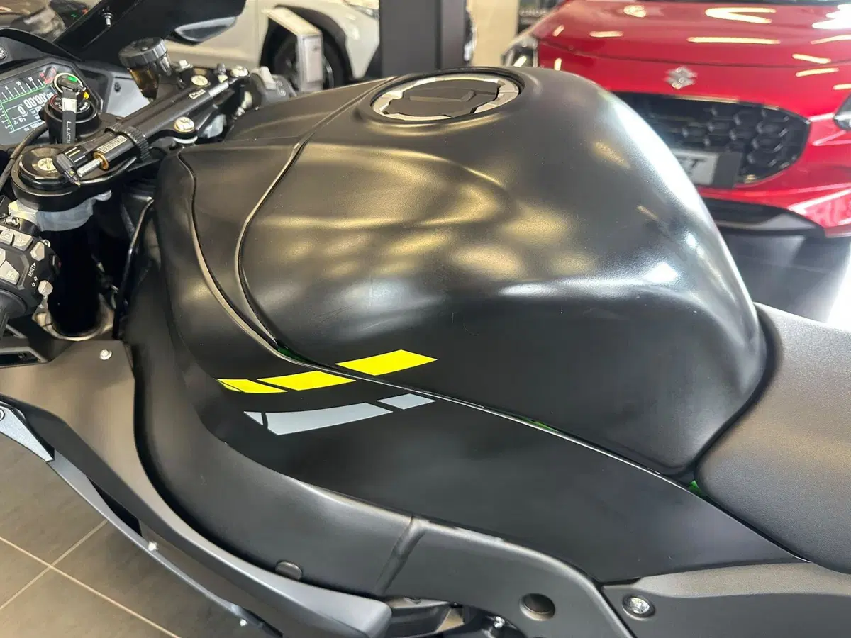 Kawasaki Ninja 1000 ZX-10R Performance (2021 - 24) (10)