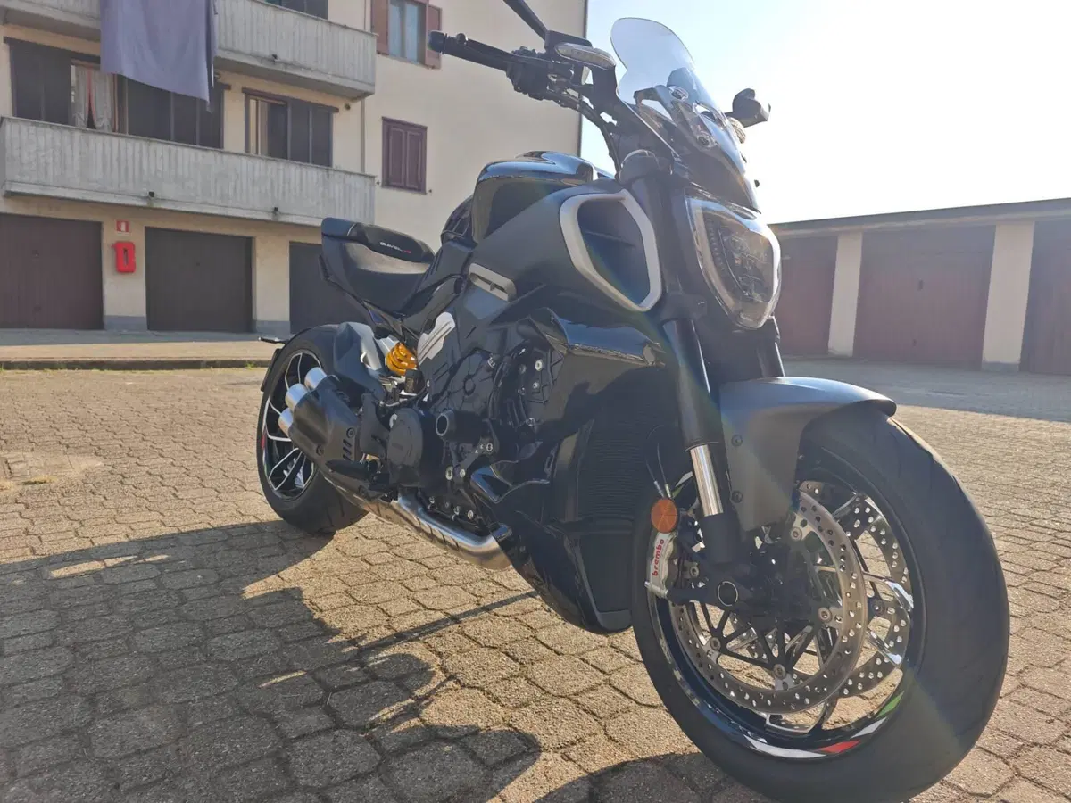 Ducati Diavel V4 (2023 - 26)