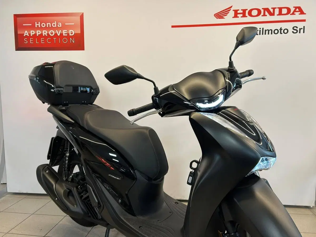 Honda SH 150i Sport (2024 - 25) (2)