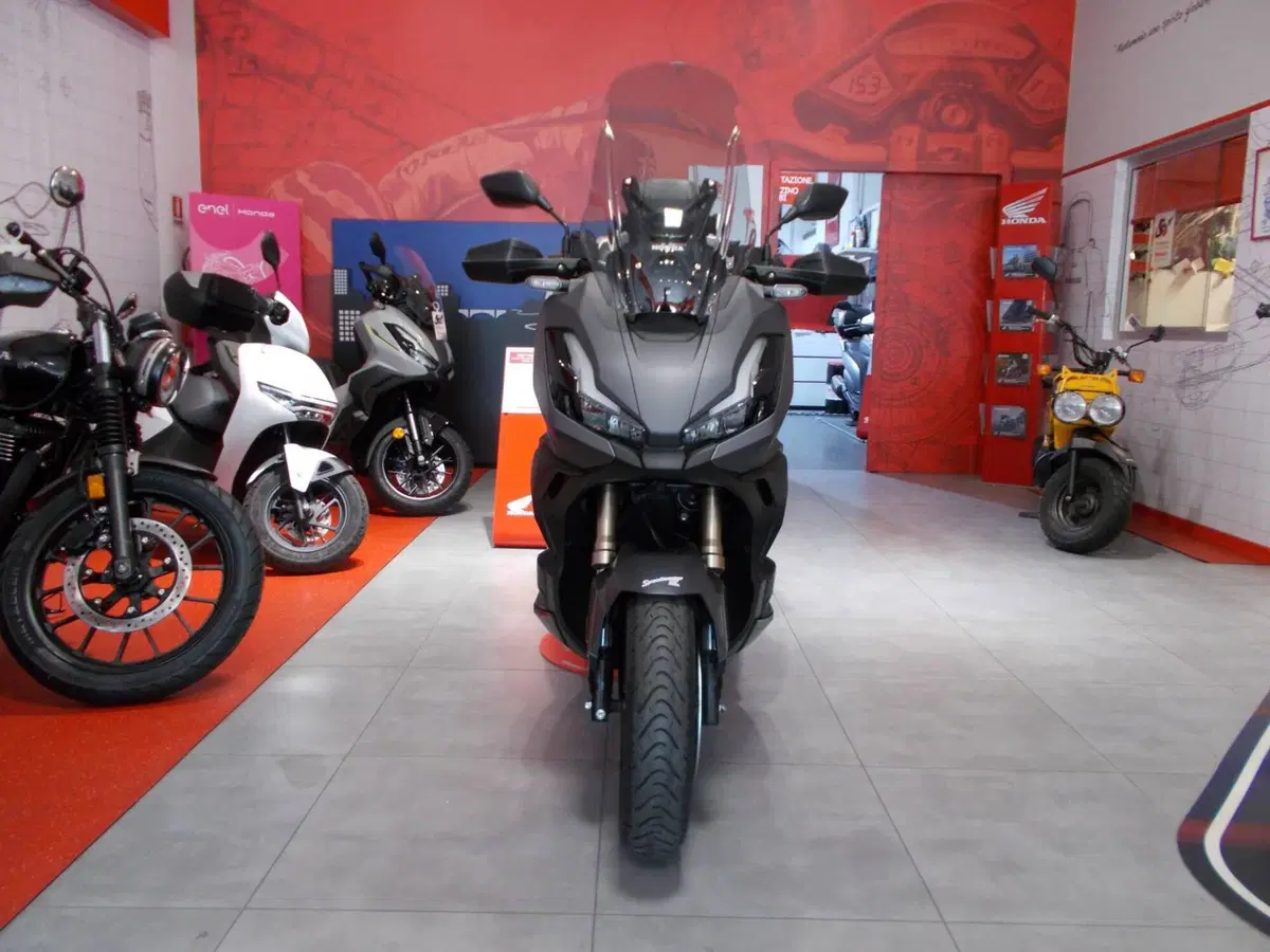 Honda ADV 350 (2022 - 24) (7)