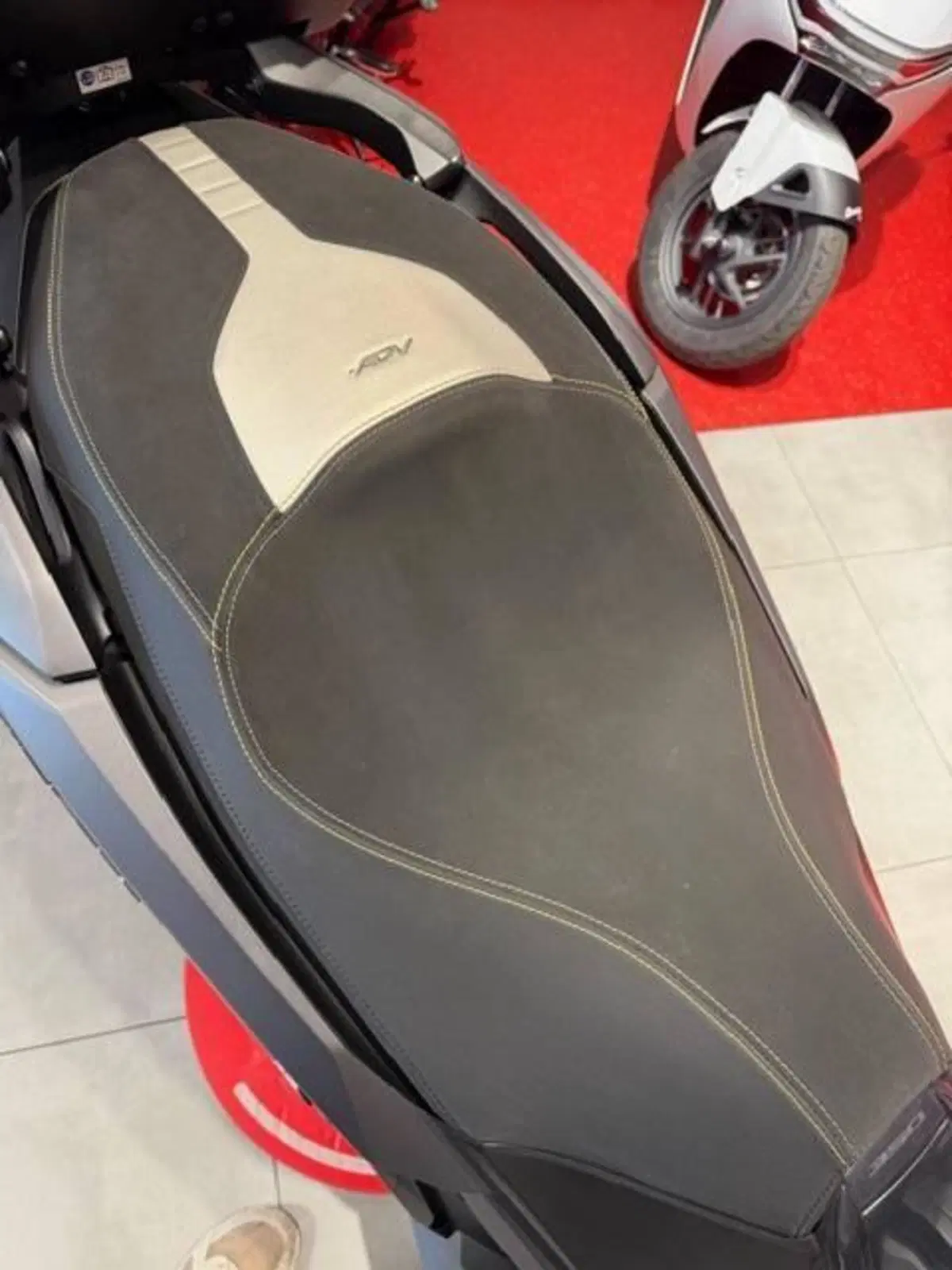 Honda ADV 350 (2022 - 24) (14)