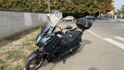 Yamaha X-Max 300 Tech Max (2021 - 24) usata