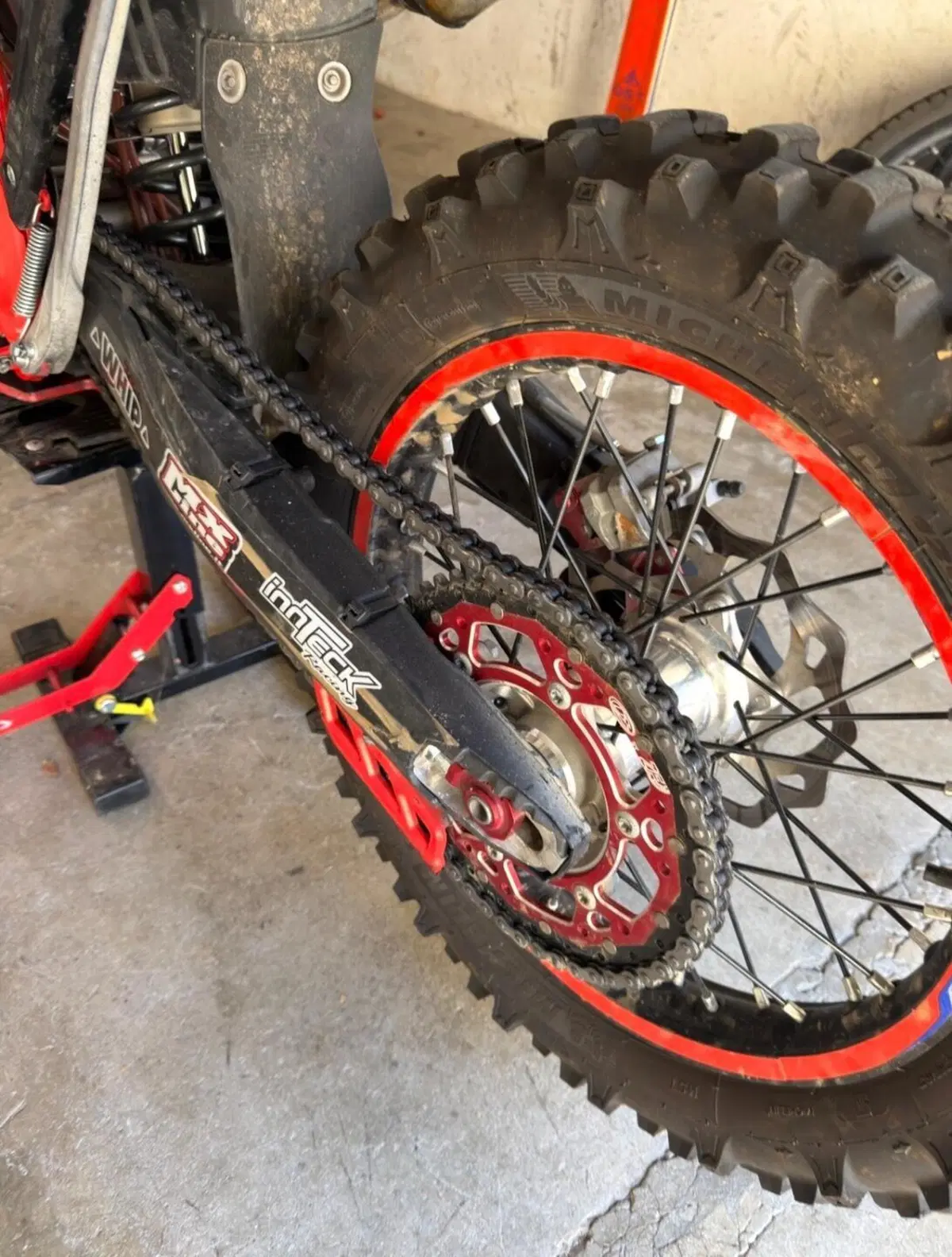Betamotor RR 125 2T Enduro Race (2025) (4)