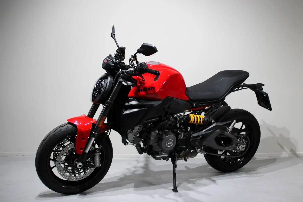 Ducati Monster 890 (2026) (3)