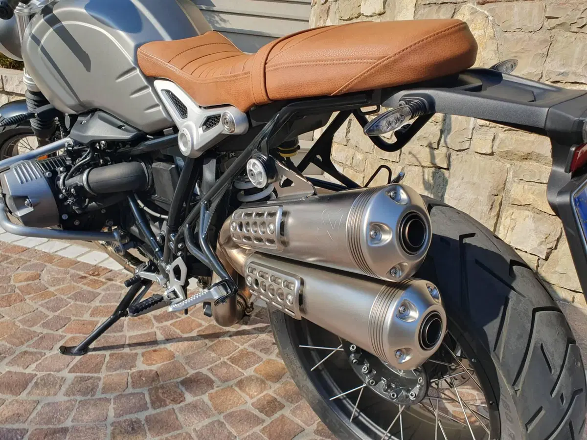 Bmw R nineT 1200 Scrambler (2016 - 20) (5)