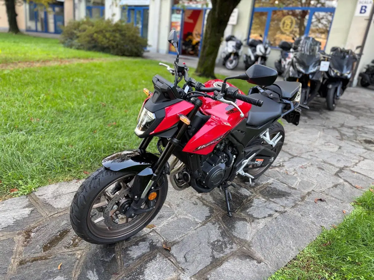 Honda CB 500 Hornet (2026) (2)