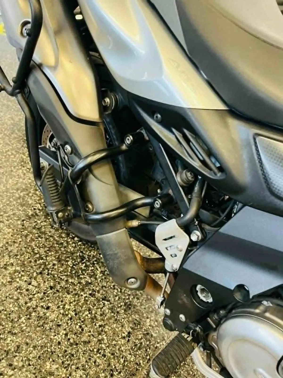 Suzuki V-Strom 650 ABS (2011 - 17) (6)