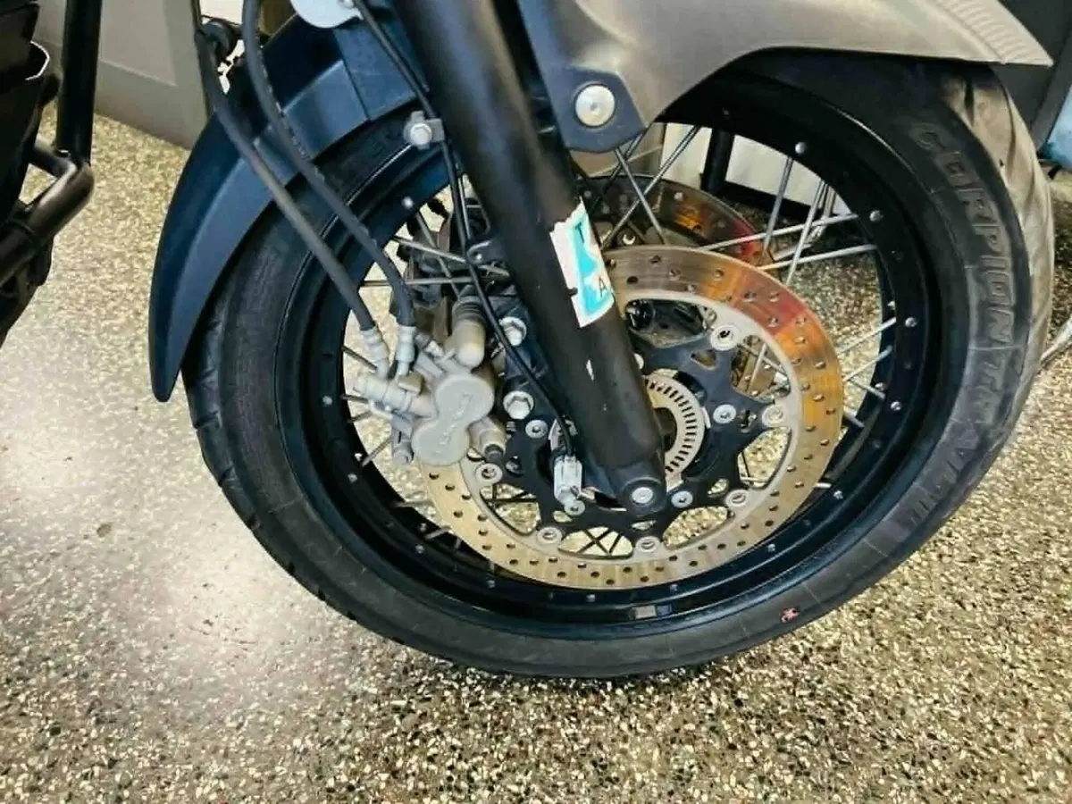 Suzuki V-Strom 650 ABS (2011 - 17) (9)