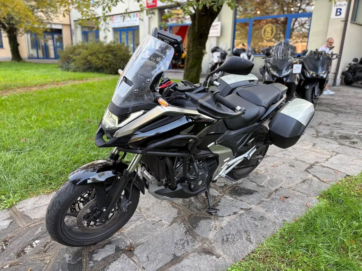 Honda NC 750 X DCT (2025 - 26) (2)
