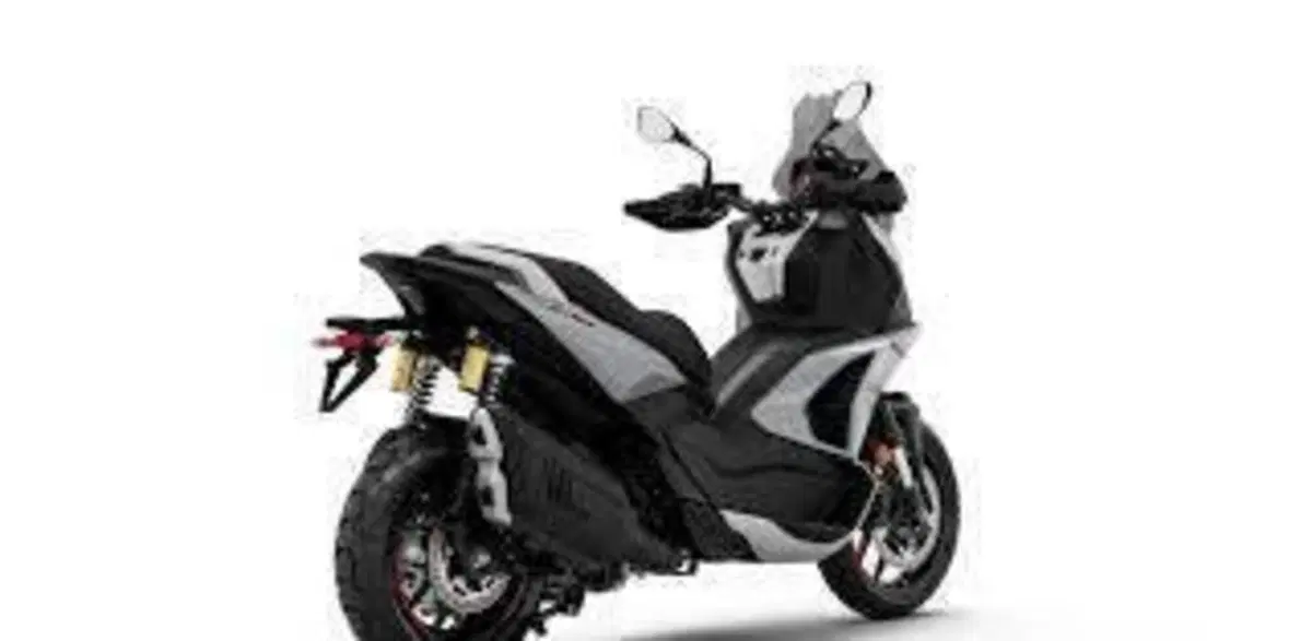 Aprilia SR GT 400 (2026) (4)