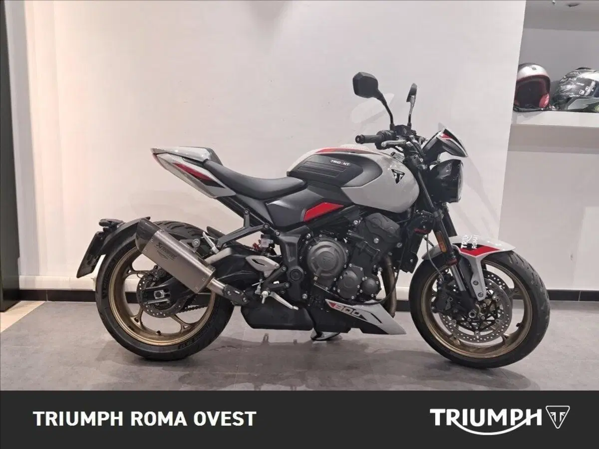 Triumph Trident 800 (2026)