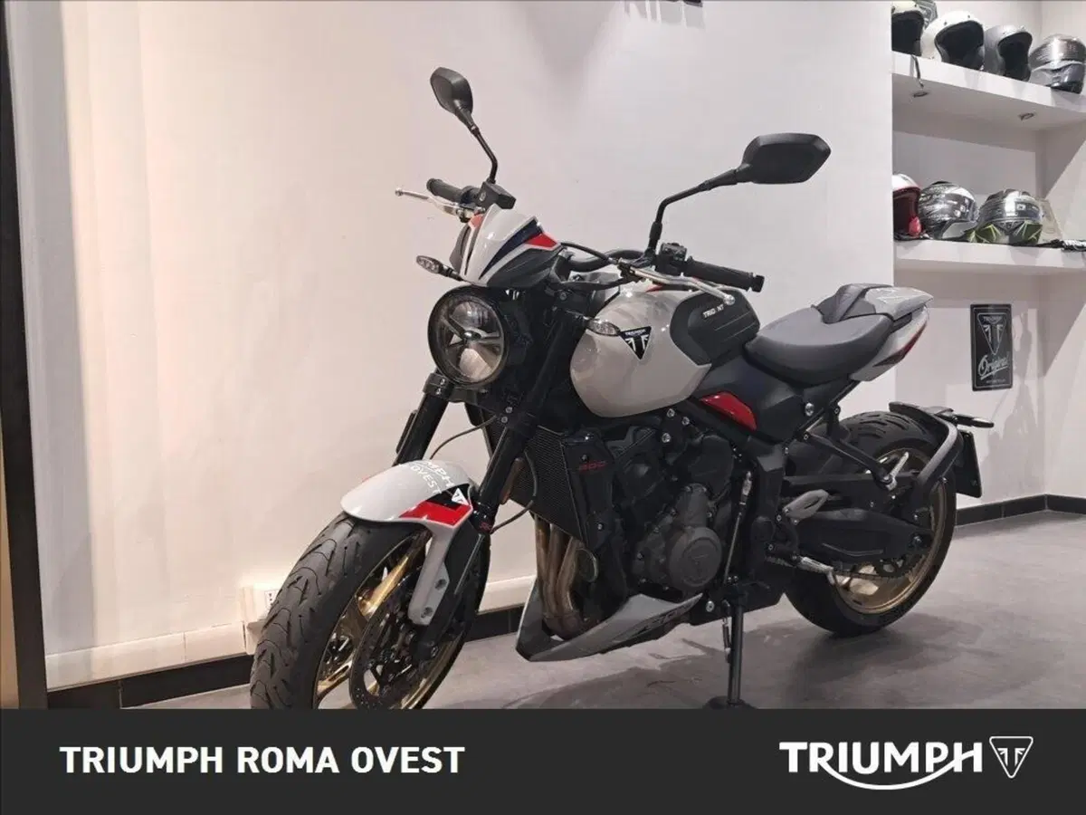 Triumph Trident 800 (2026) (10)