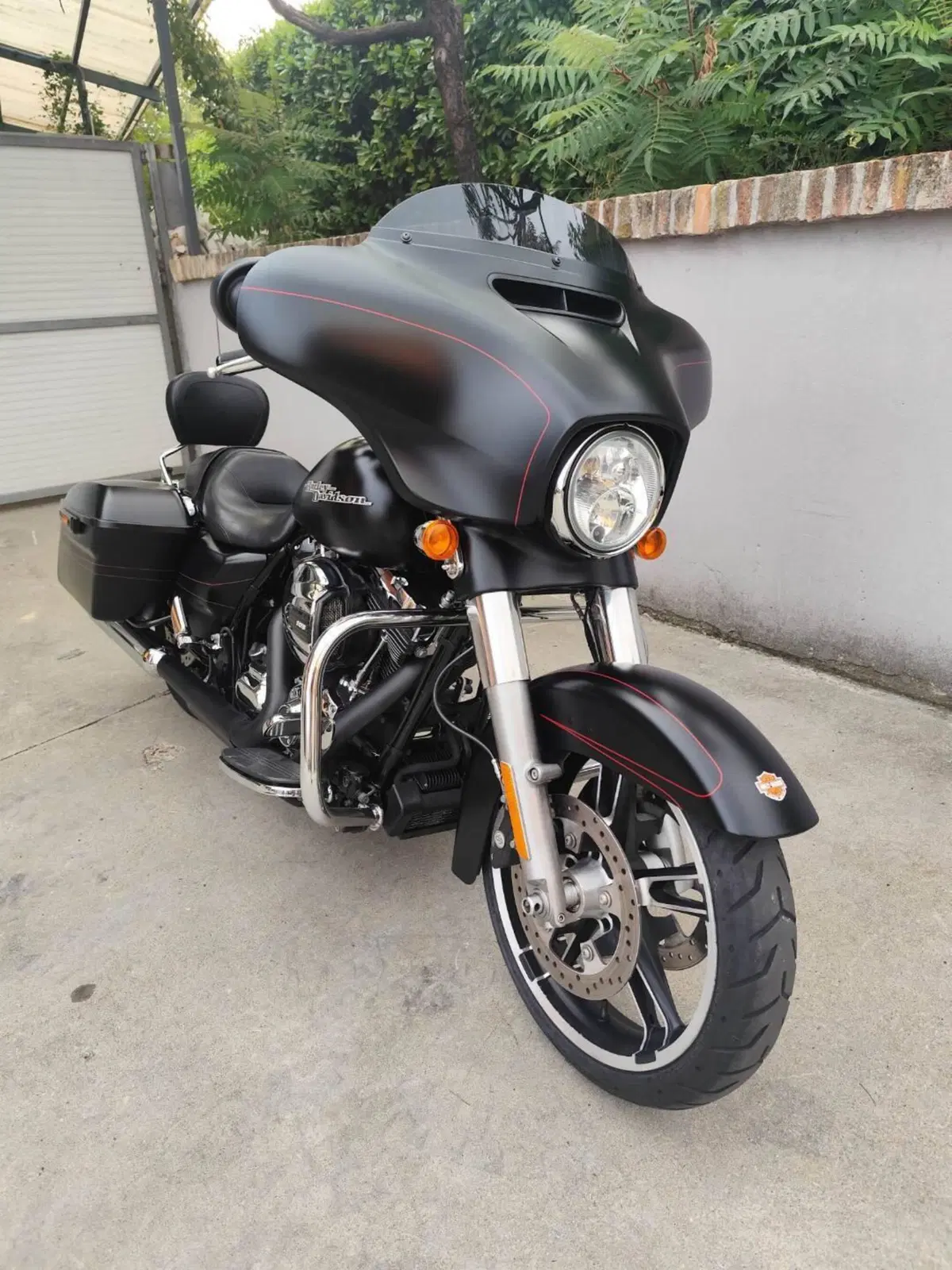 Harley-Davidson 1690 Street Glide Special (2014 - 16) - FLHX (3)