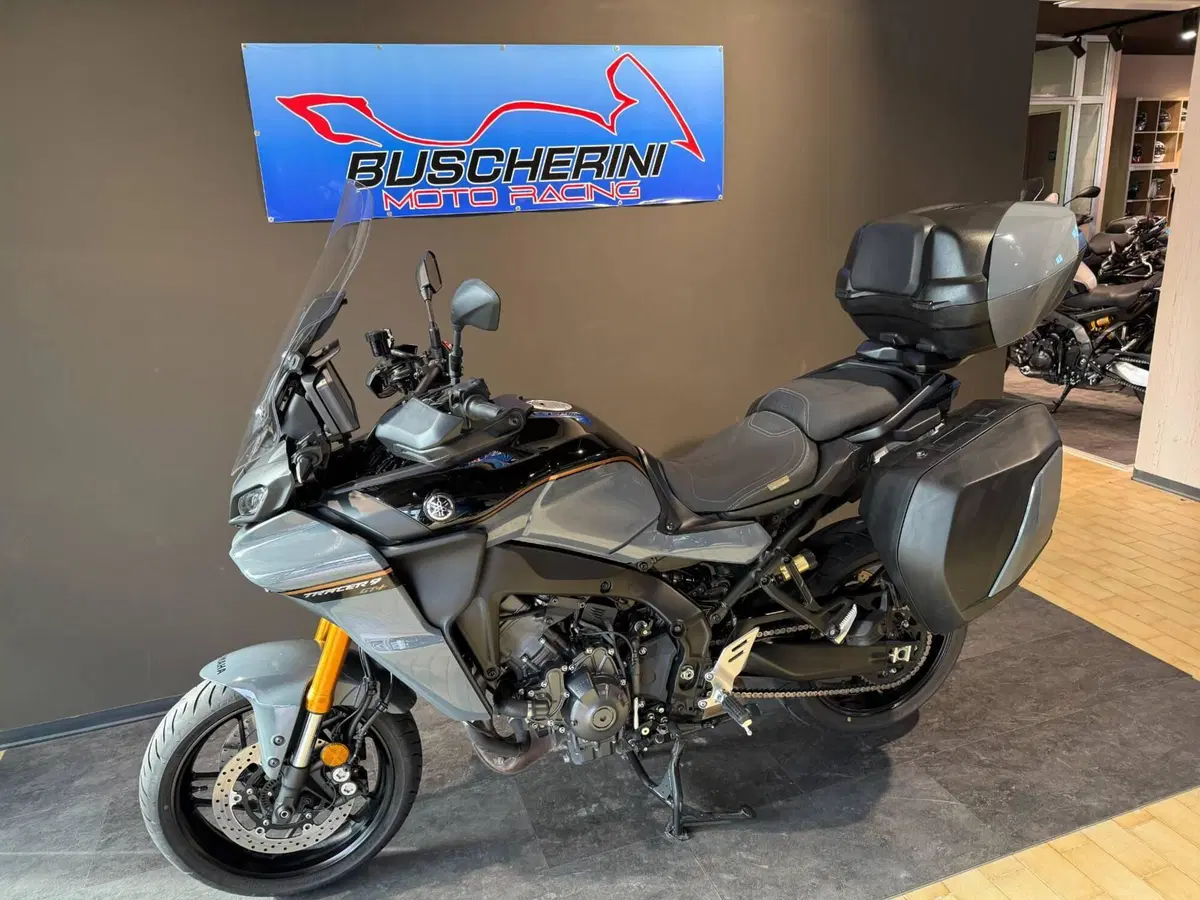 Yamaha Tracer 9 GT+ (2023 - 24) (2)