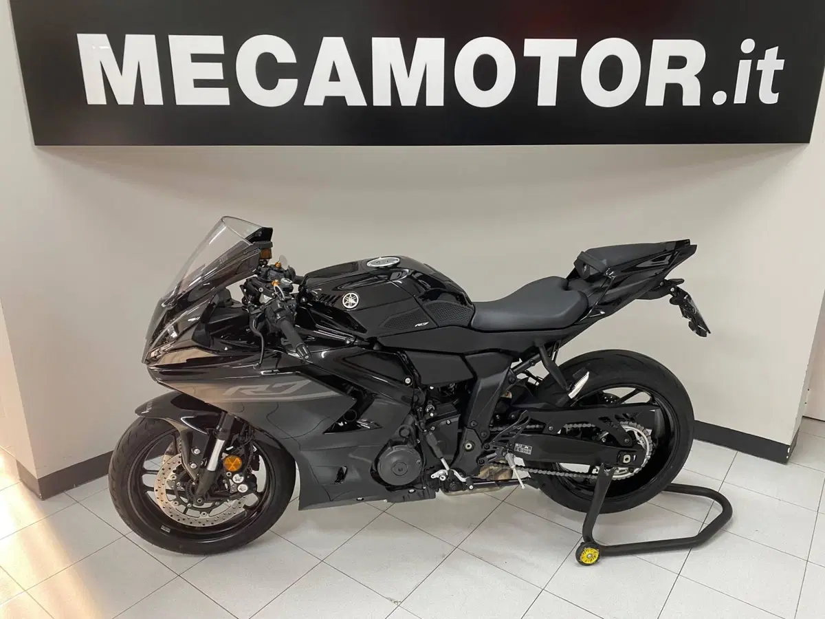 Yamaha YZF R7 (2026) (6)