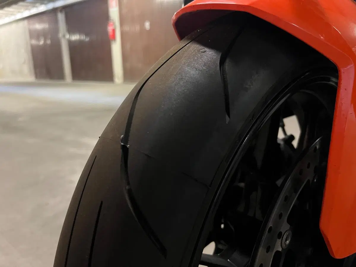 KTM 1290 Super Duke R ABS (2014 - 16) (9)