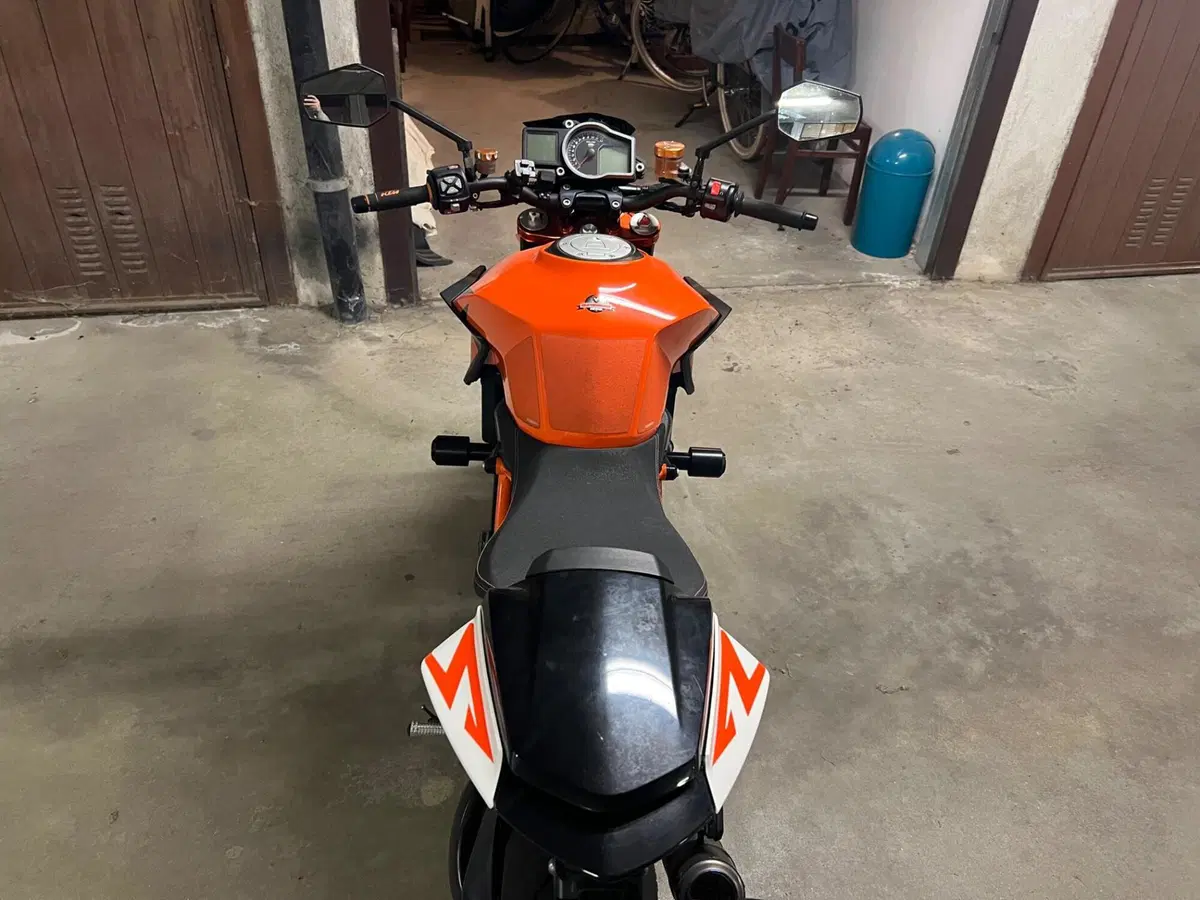 KTM 1290 Super Duke R ABS (2014 - 16) (10)