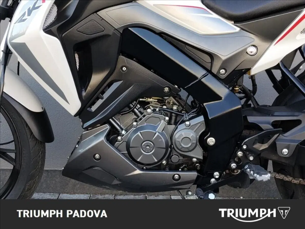 Keeway Motor RKF 125 (2020) (8)