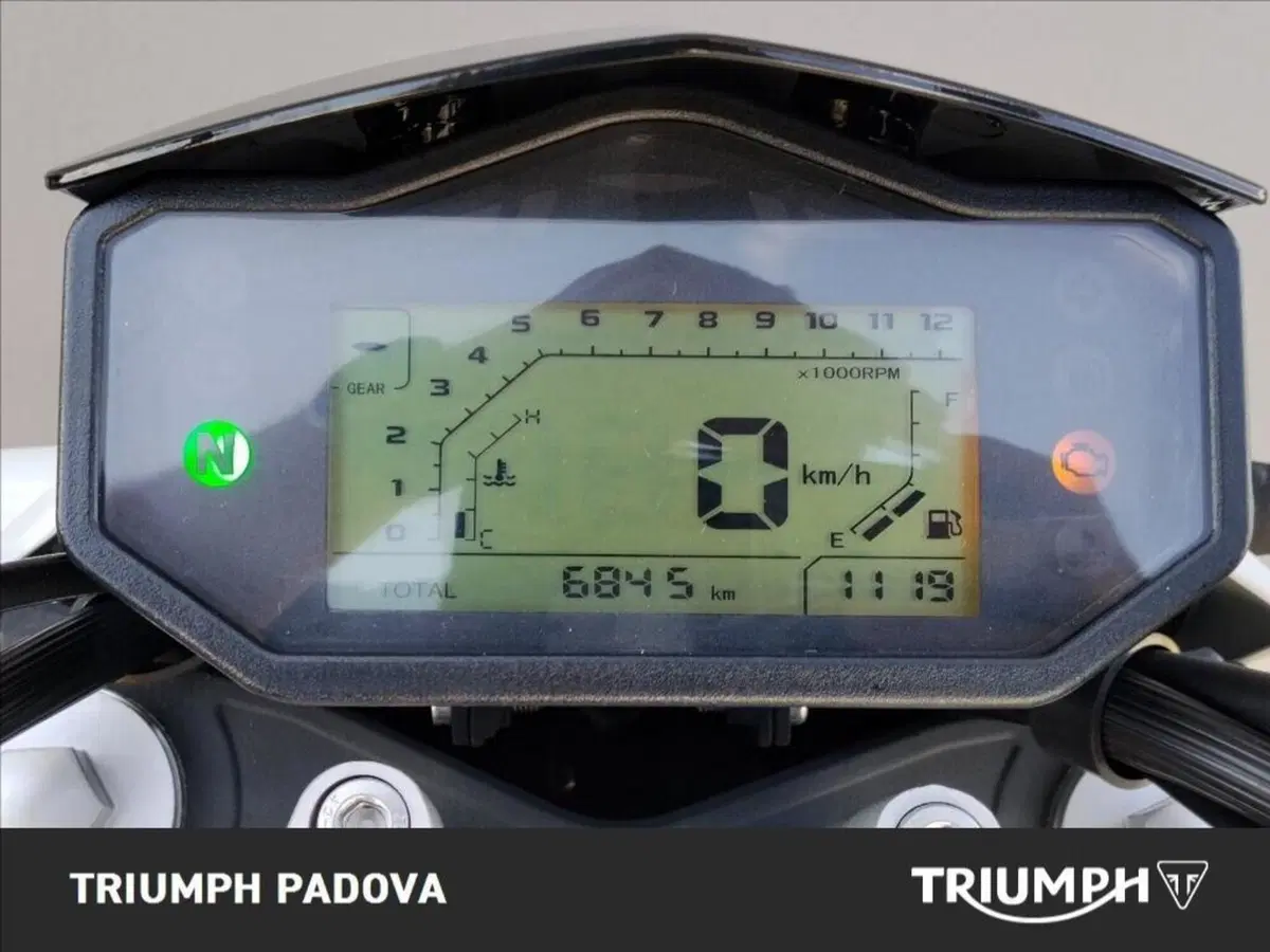 Keeway Motor RKF 125 (2020) (13)