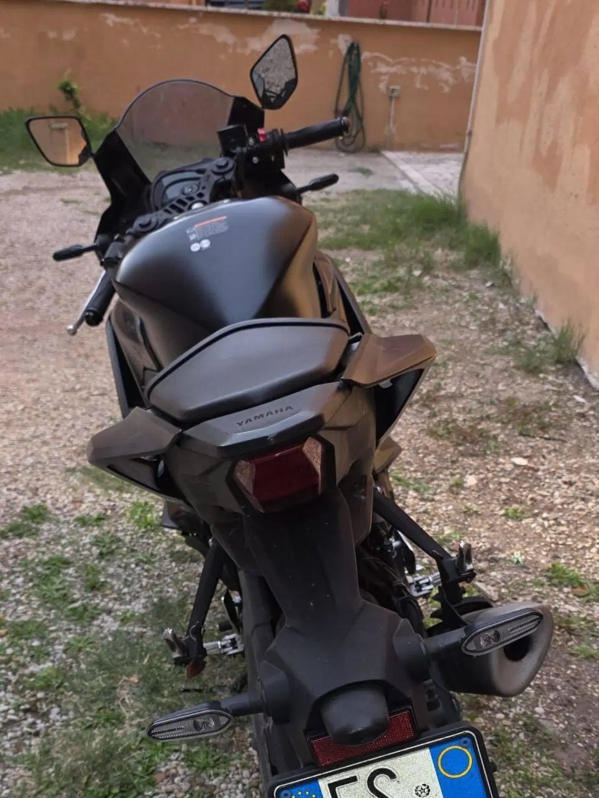Yamaha YZF R3 (2025 - 26) (3)
