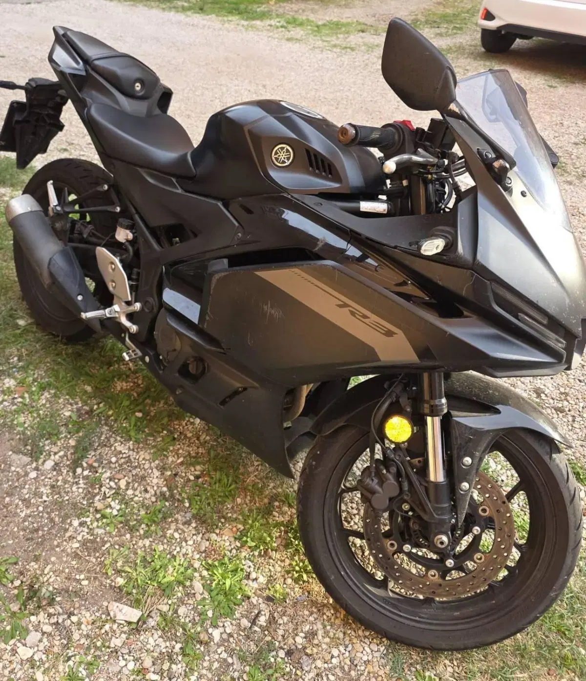 Yamaha YZF R3 (2025 - 26) (4)