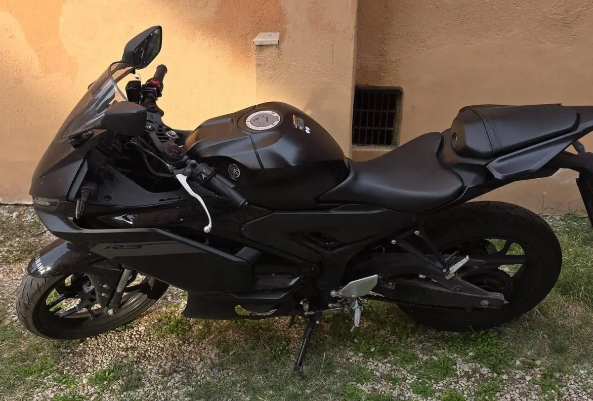 Yamaha YZF R3 (2025 - 26) (5)