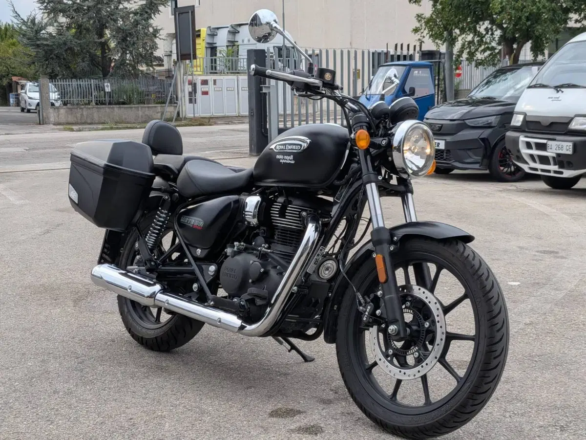 Royal Enfield Meteor 350 (2021 - 26) (6)