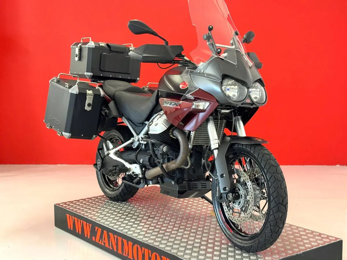 Moto Guzzi Stelvio 1200 NTX (2011 - 16) (2)