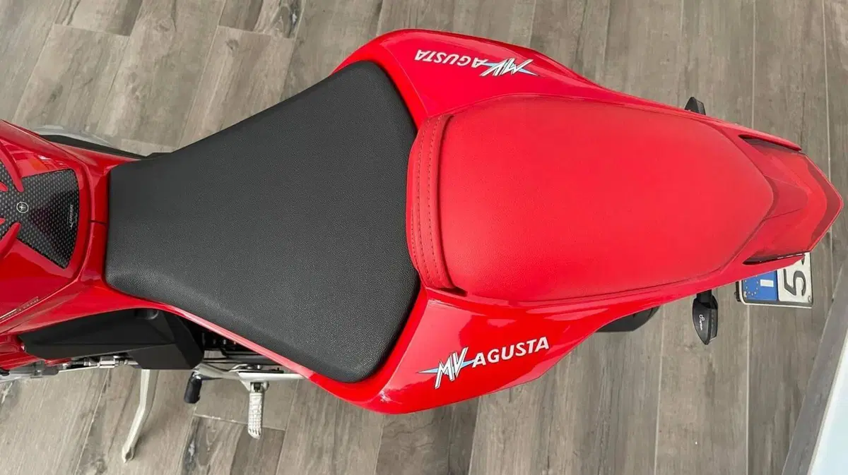 MV Agusta F3 800 Ago (2013 - 16) (15)