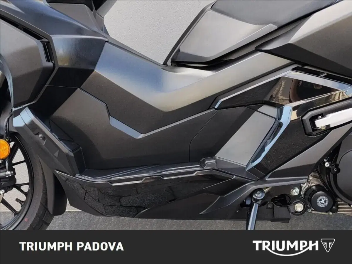 Honda ADV 350 (2025 - 26) (8)