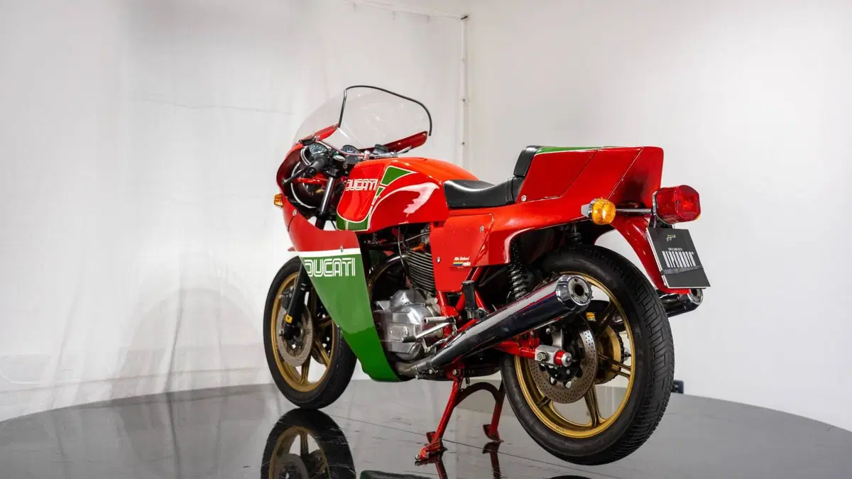 Ducati 900 MHR MIKE HAILWOOD REPLICA (9)