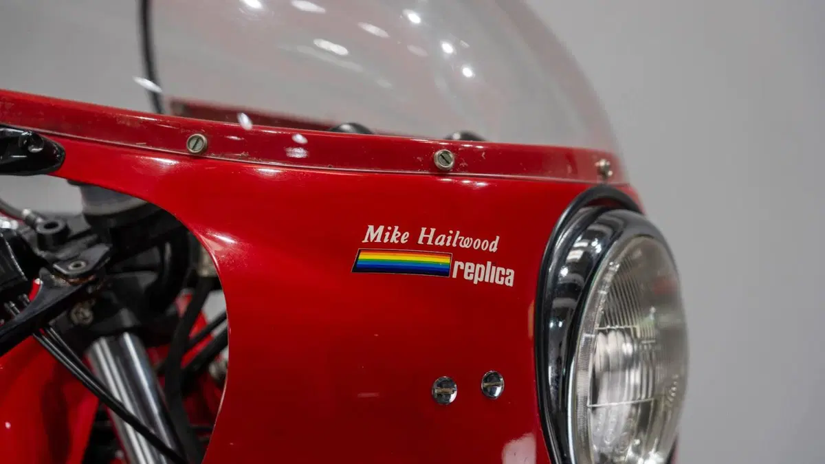 Ducati 900 MHR MIKE HAILWOOD REPLICA (10)