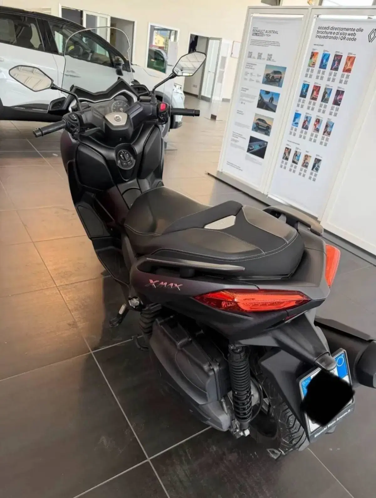 Yamaha X-Max 400 ABS (2017 - 20) (2)